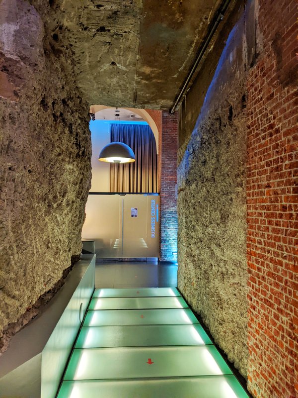 PXL_20220327_174041864-01